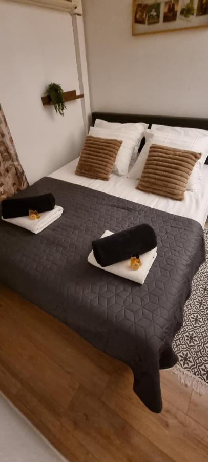 Chalet Harmony Prive Wellness Putten Bagian luar foto