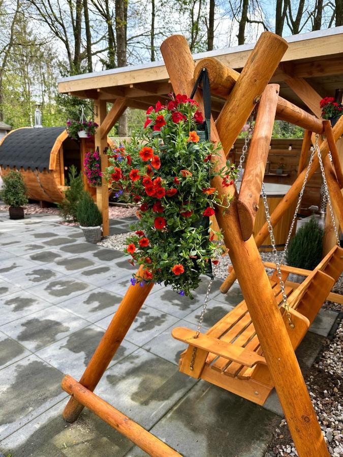 Chalet Harmony Prive Wellness Putten Bagian luar foto