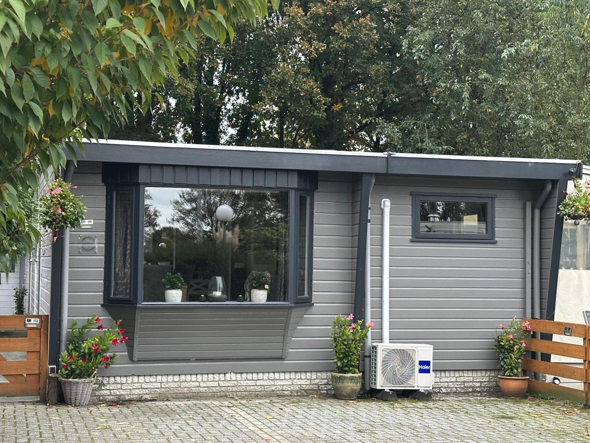 Chalet Harmony Prive Wellness Putten Bagian luar foto